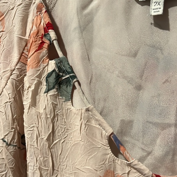 Lucky Brand Cream Flutter Sleeve Blouse boho - Picture 3 of 4